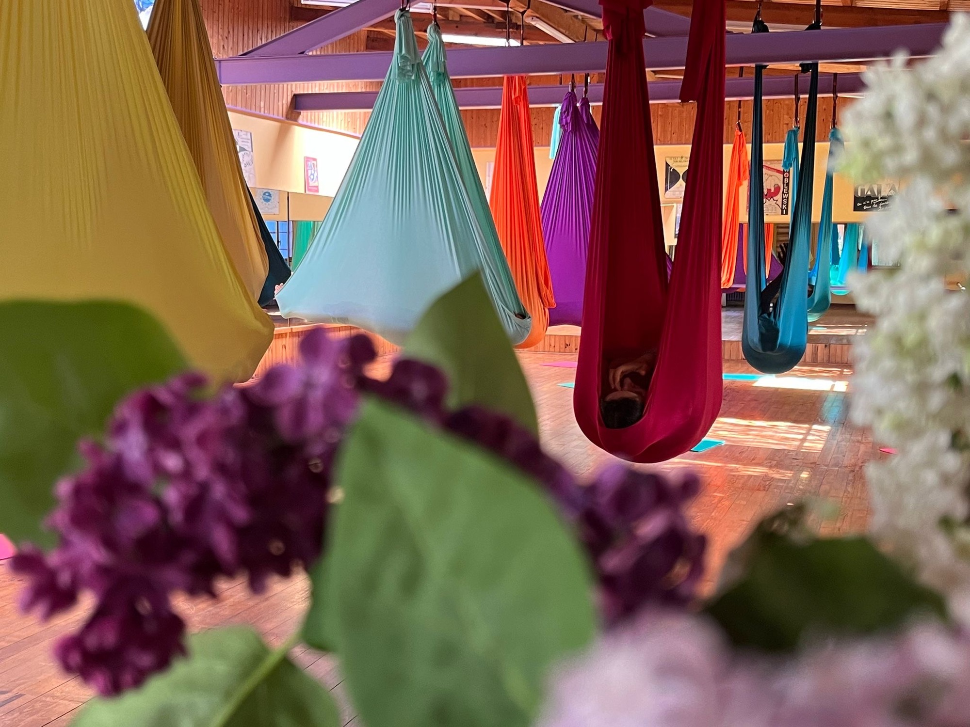 Quels sont les bienfaits du yoga durant la maternité ?